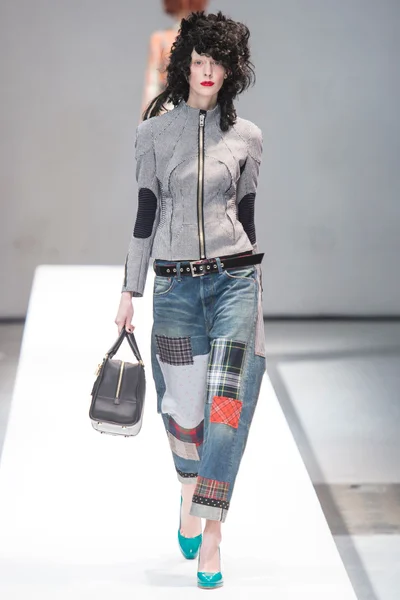 Look 6